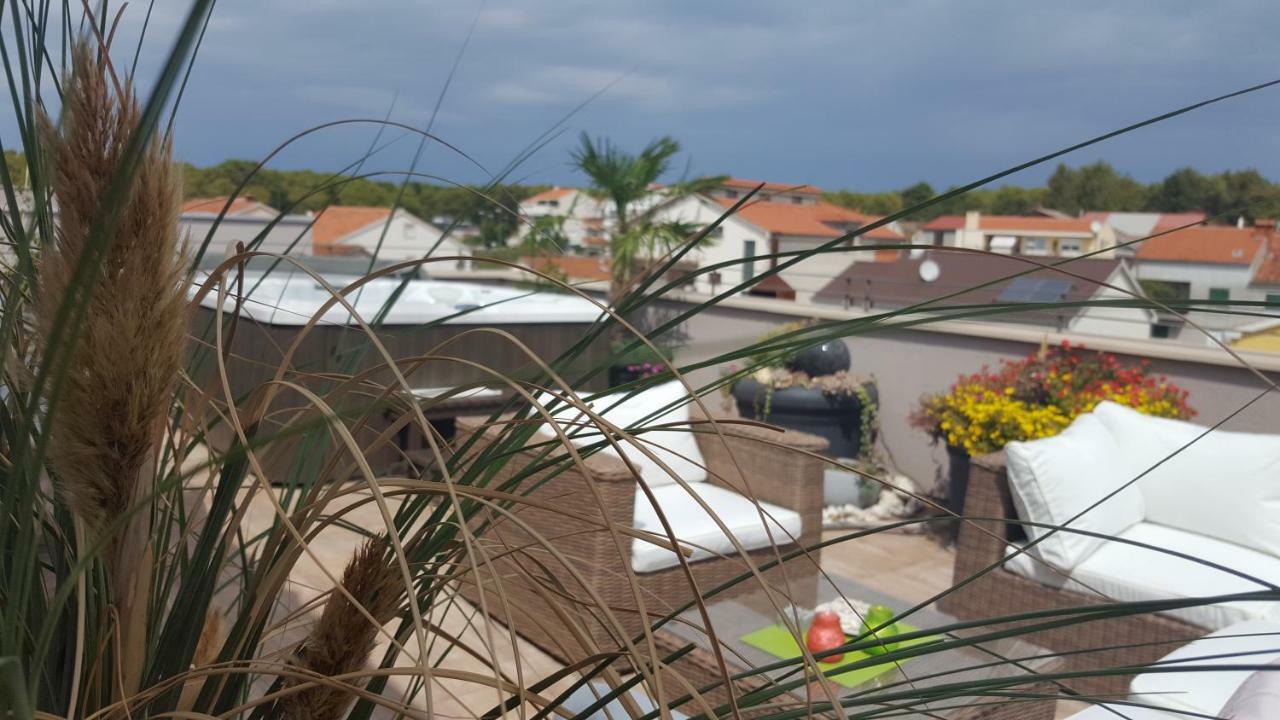 Apartment Garden Terrace Zadar Exterior photo