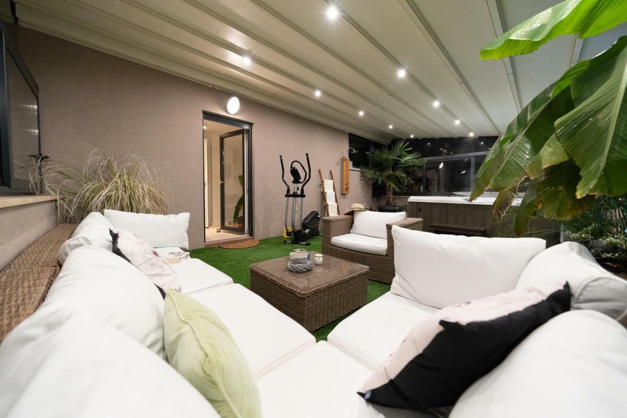 Apartment Garden Terrace Zadar Exterior photo