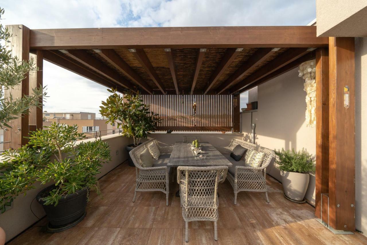 Apartment Garden Terrace Zadar Exterior photo